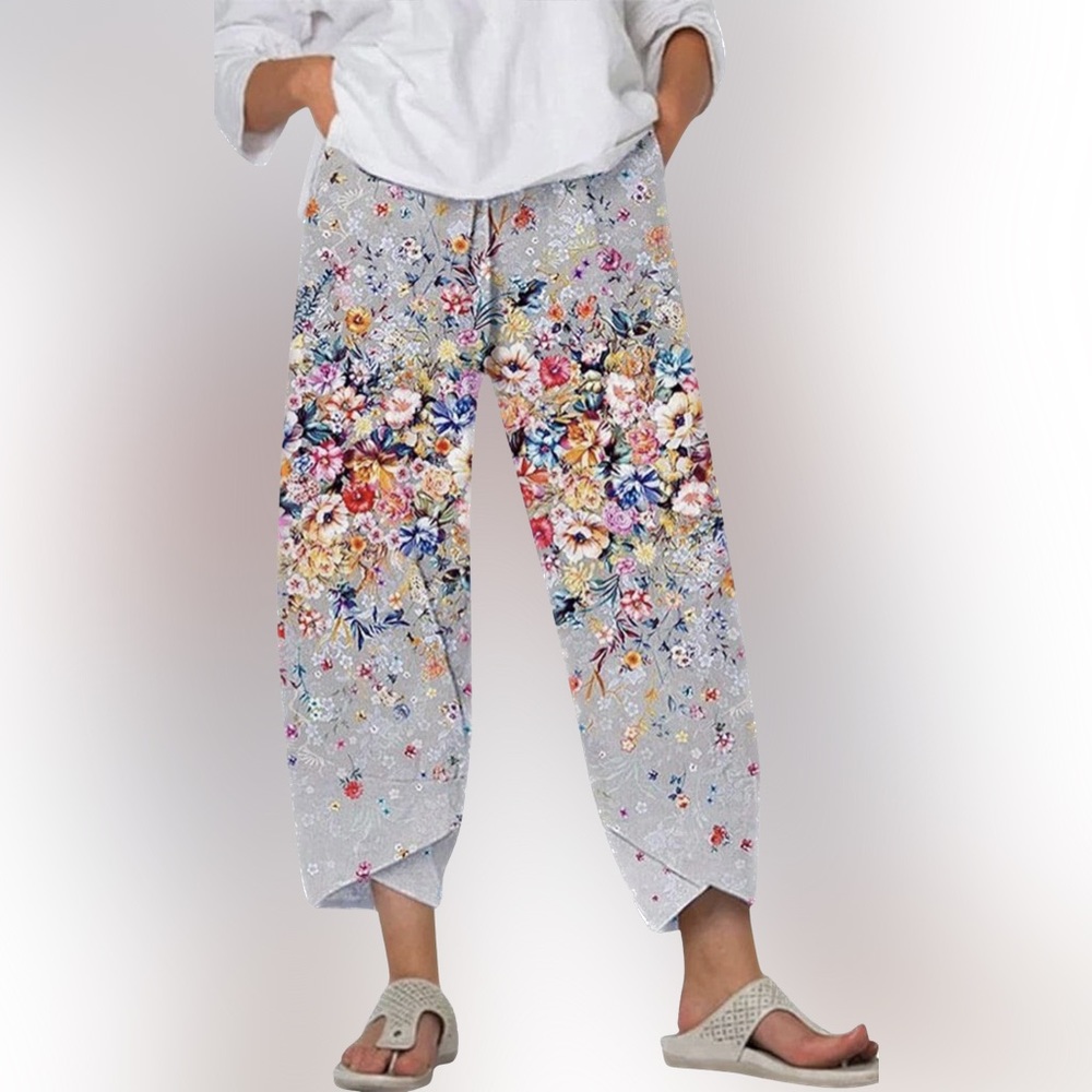 NWOT Boho, wide legged, capri pants with elastic waist and pockets, XL